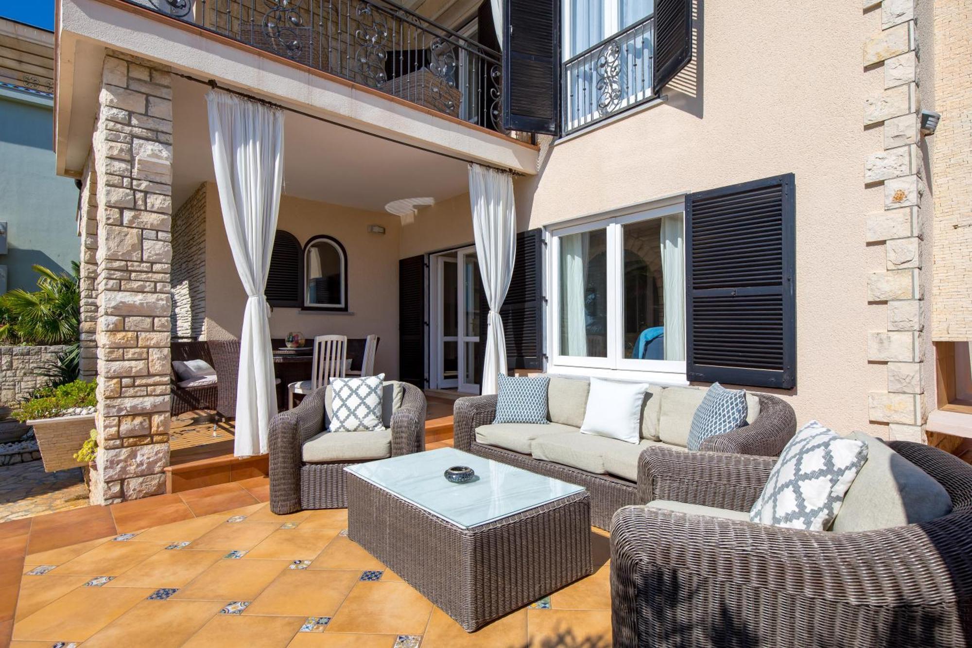 Magnolia Villa